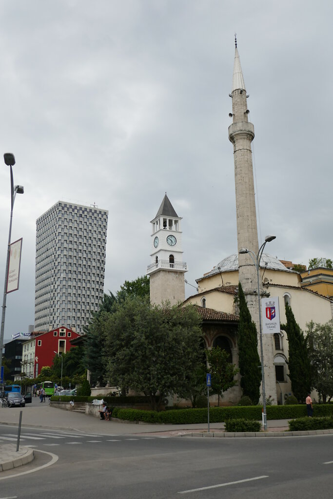 Tirana Impressionen / Impressions