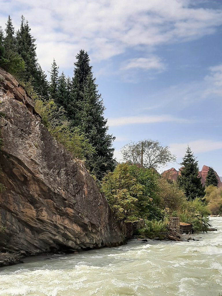 Dshety Ögüz Fluss / River